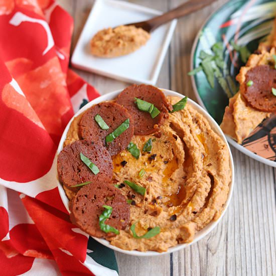 Pizza hummus