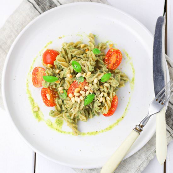 Easy vegan pasta salad