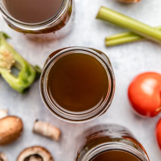 Easy Homemade Vegetable Broth