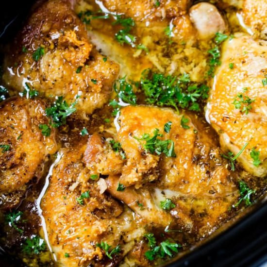 Slow Cooker Garlic Chicken