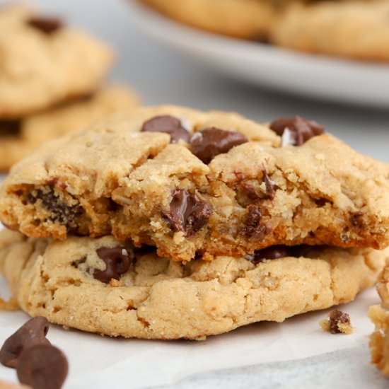 Peanut Butter Oatmeal Cookies