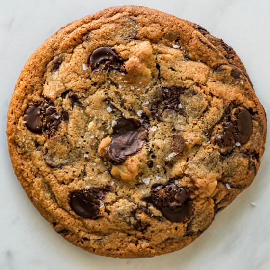 Monster Chocolate Chip Cookies