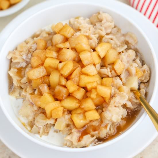 Apple Cinnamon Oatmeal