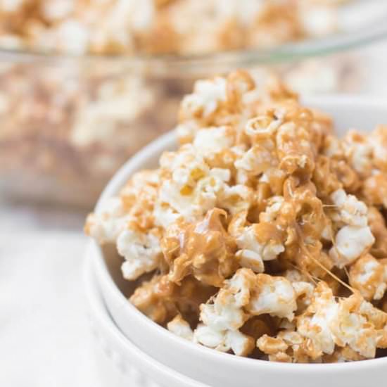 Pumpkin Spice Marshmallow Popcorn