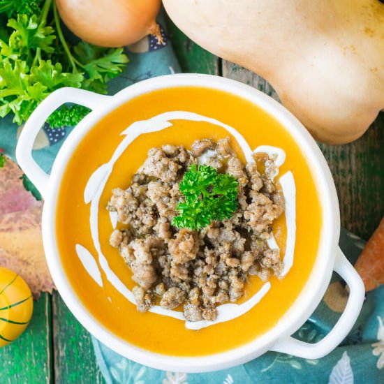 Spicy Pumpkin Soup with Minced Meat