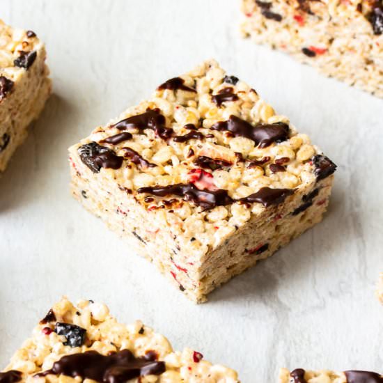 Chocolate Strawberry Krispie Treats
