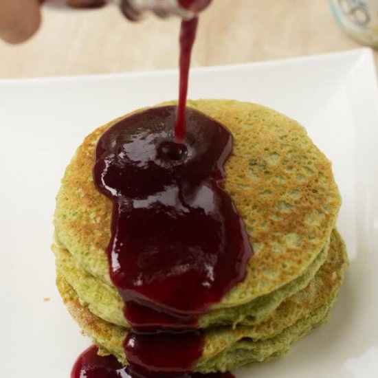 Green Smoothie Pancakes