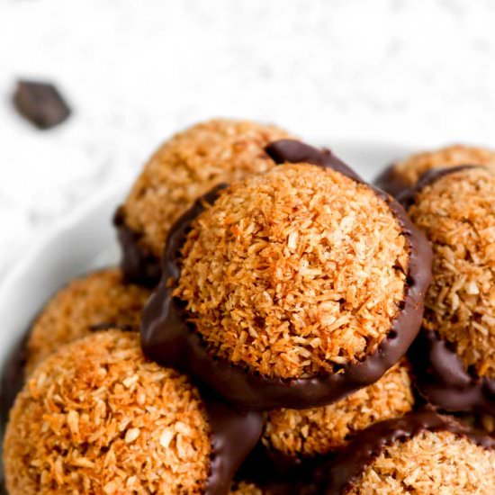 Pumpkin Spice Macaroons