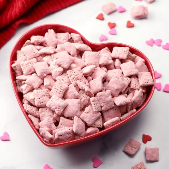 Strawberry Puppy Chow Snack Mix