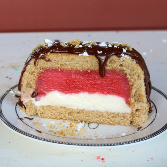 Strawberry Cheese Tunnel Cake