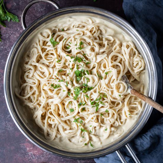 Vegan Cauliflower Alfredo Pasta