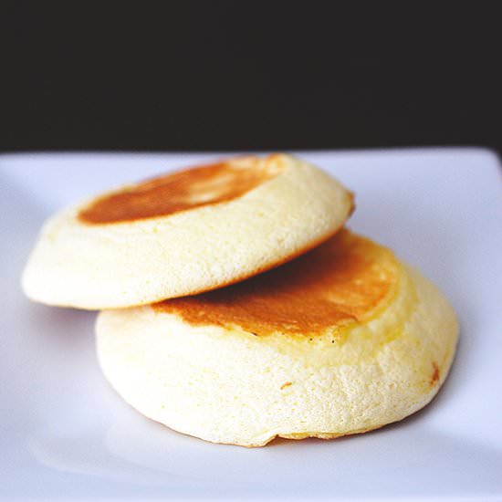 Japanese soufflé pancakes