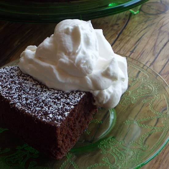 Mocha Gingerbread Cake