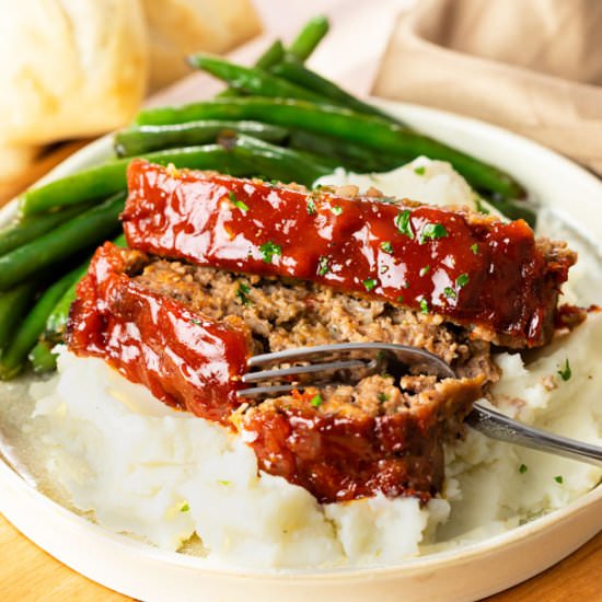 Copycat Cracker Barrel Meatloaf