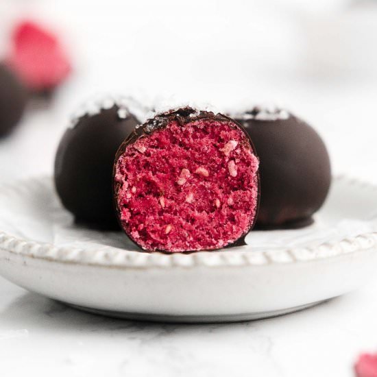 Healthy Raspberry Truffles