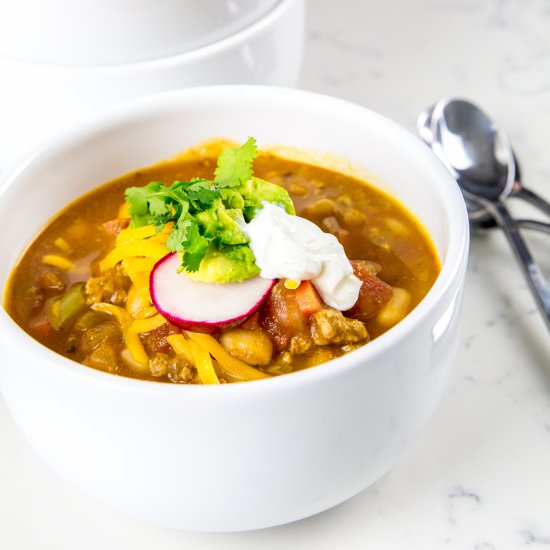 How to Set Up a DIY Chili Bar