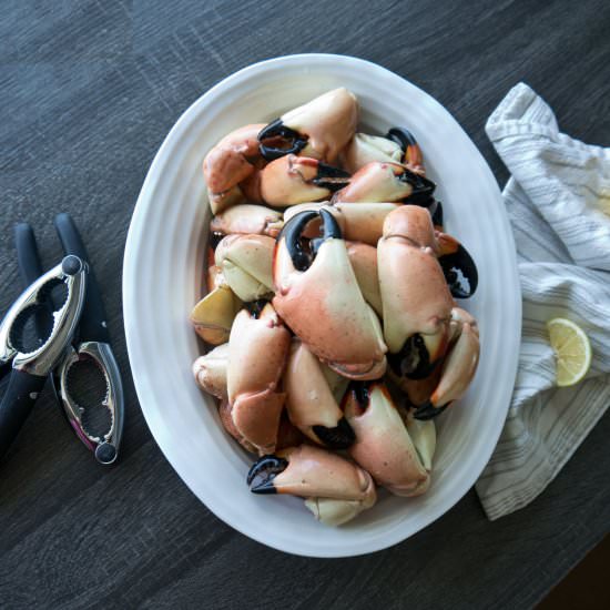 How to Eat Stone Crab Claws