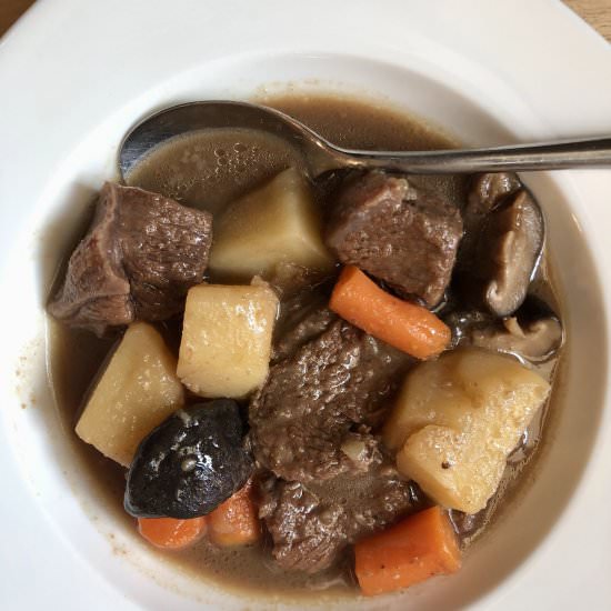 BEEF STEW WITH VINEGAR & SOY SAUCE