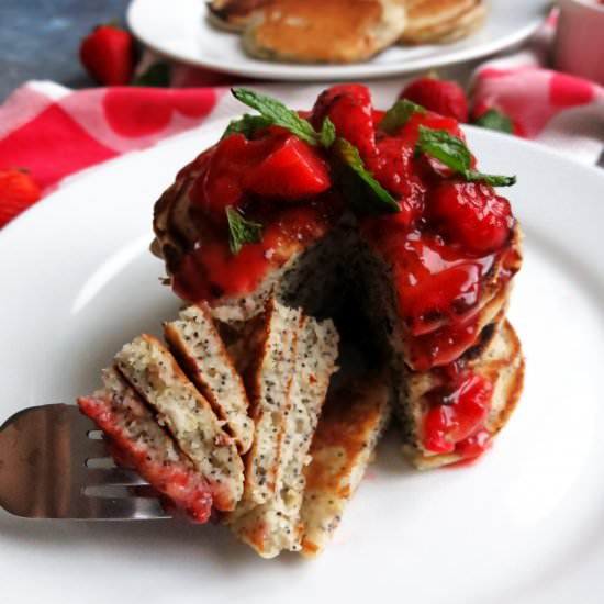 Lemon Poppyseed Pancakes