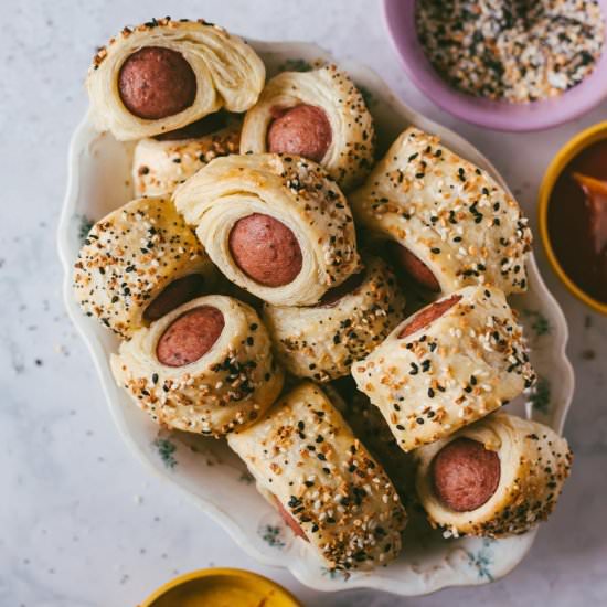 Everything Bagel Polish Dog Bites