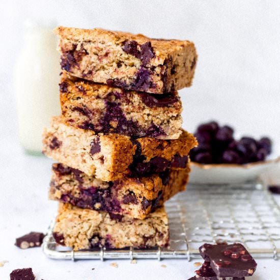 Gooey Chocolate Blueberry Flapjack