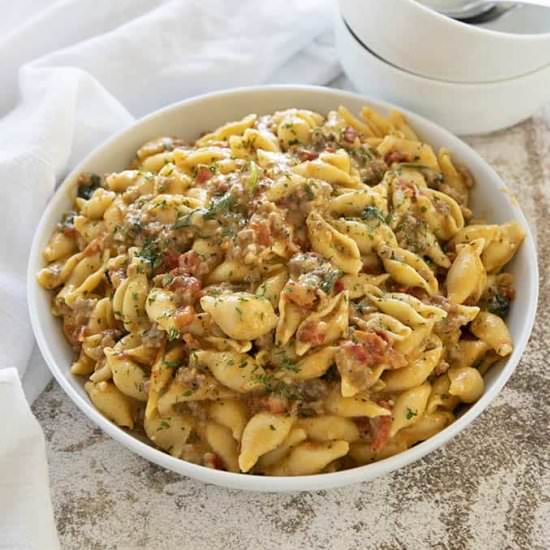 Instant Pot Creamy Italian Mac & Cheese