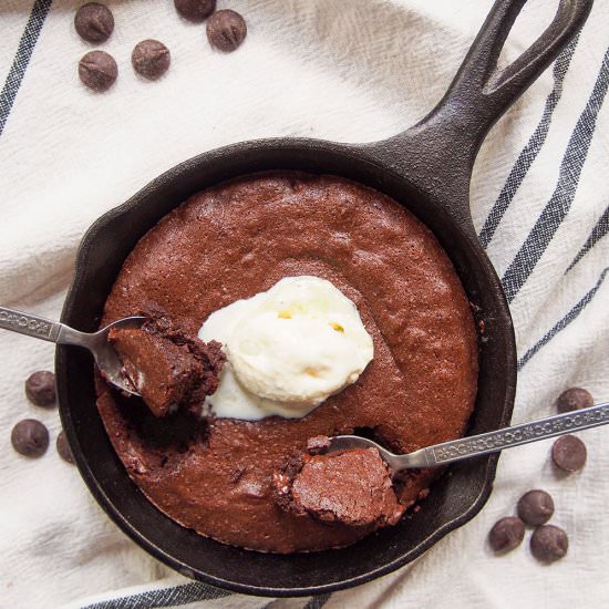 Mini skillet brownie