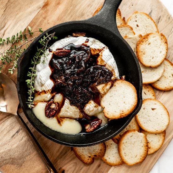 Baked Brie with Balsamic Onion Jam