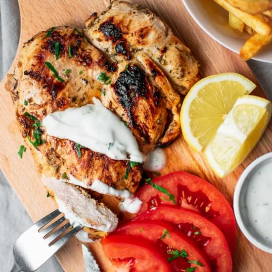 Grilled Chicken With Yogurt Sauce