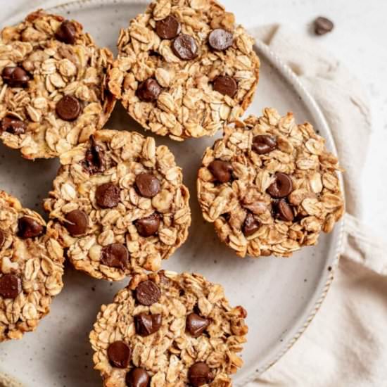 Baked Banana Oatmeal Cups