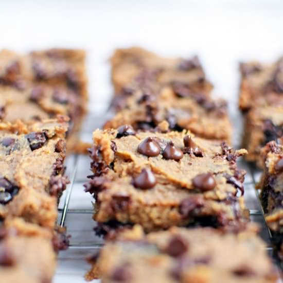 Vegan Chickpea Blondies