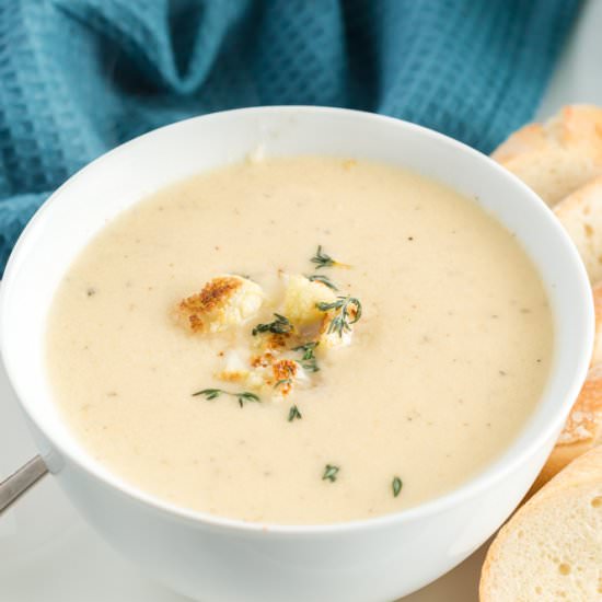 Roasted Cauliflower Cheese Soup