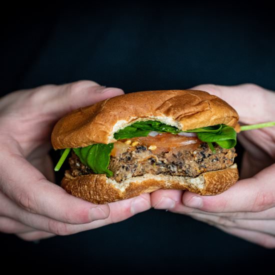 Spicy Black Bean Burgers