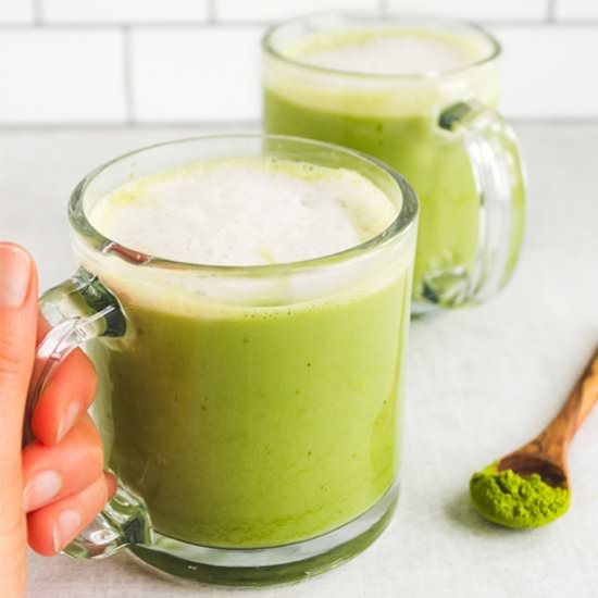 How to make a matcha latte