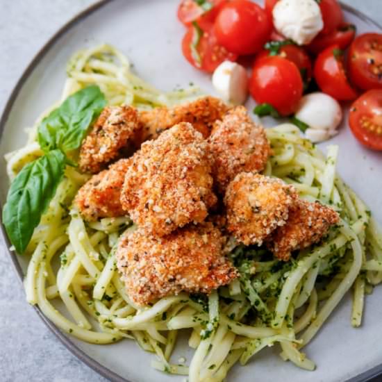 Pesto Noodles With Chicken Bites