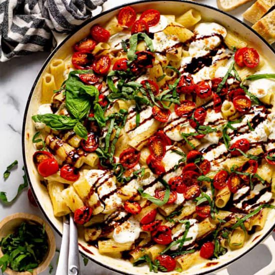 Caprese Mac and Cheese