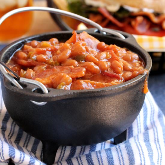 Easy Baked Beans with Bacon