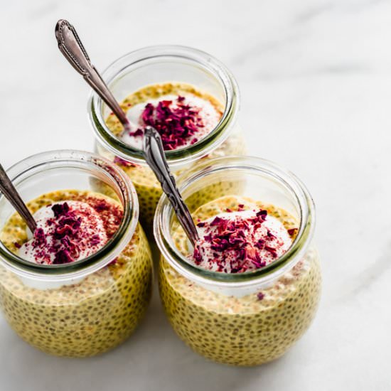 Golden Milk Latte Chia Pudding