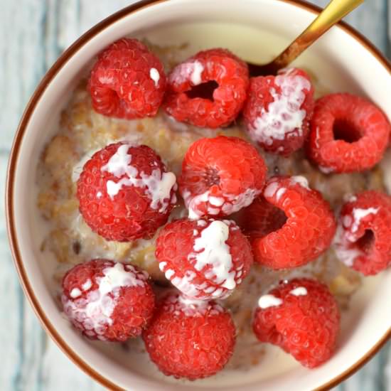 Raspberries and Cream Oatmeal