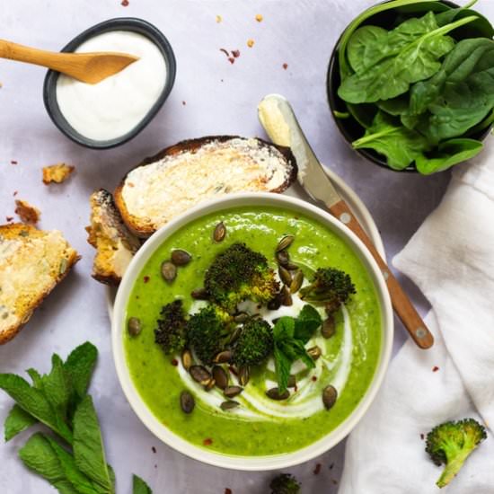 Broccoli Pea and Mint Soup