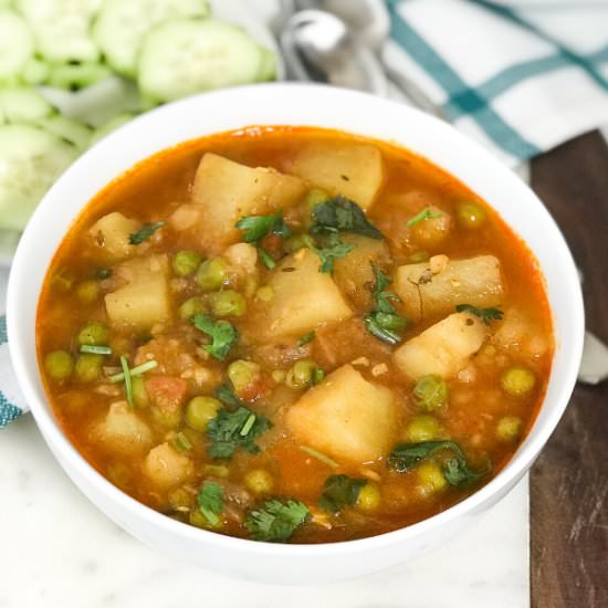Aloo Matar – Potato & Peas Curry