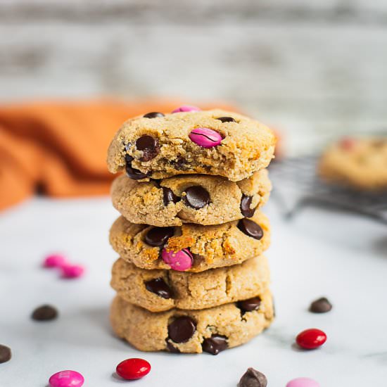 chocolate chip M&M cookies