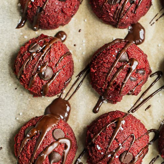 Vegan Red Velvet Cookie Dough Bites
