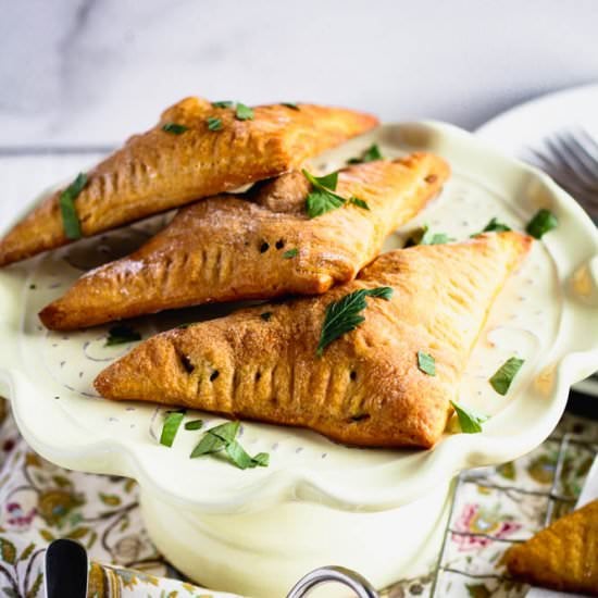 Louisiana Meat Pies