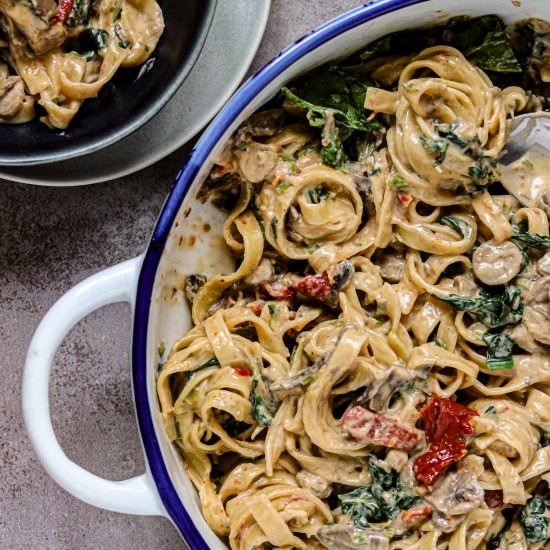 One Pot Tuscan Pasta