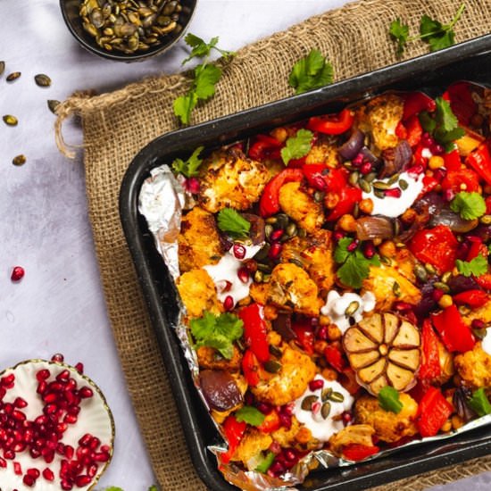 Pepper Cauliflower Harissa Traybake