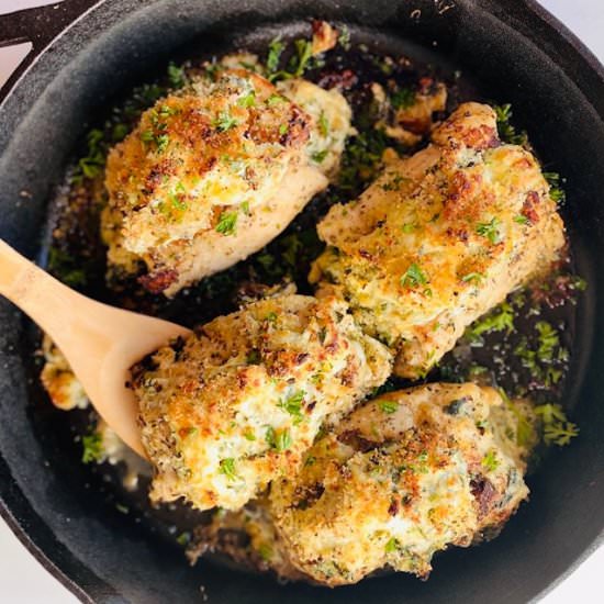 Spinach Artichoke Stuffed Chicken