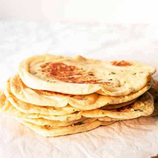 Naan with garlic