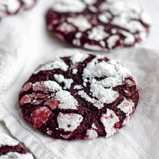 red velvet crinkle cookies