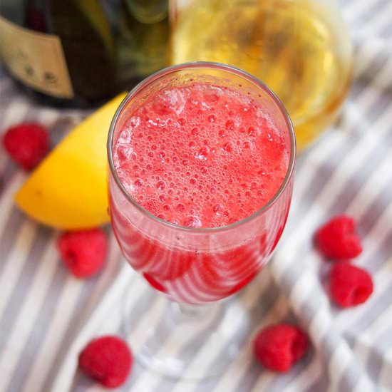 Lemon raspberry bellini